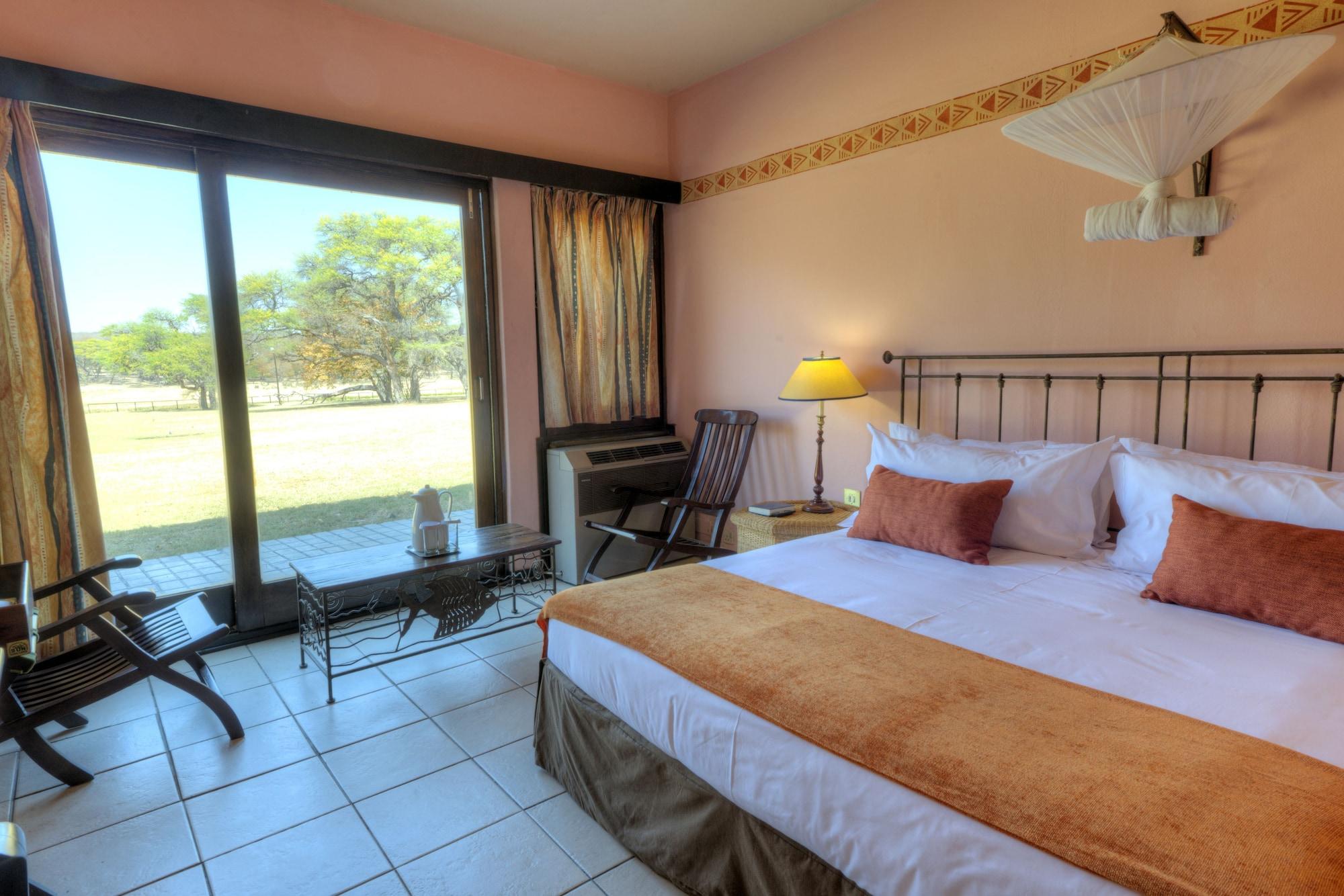 Hwange Safari Lodge Dete Exterior photo