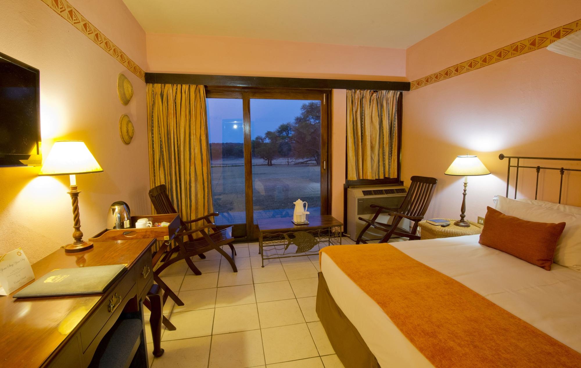 Hwange Safari Lodge Dete Exterior photo