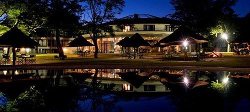 Hwange Safari Lodge Dete Exterior photo