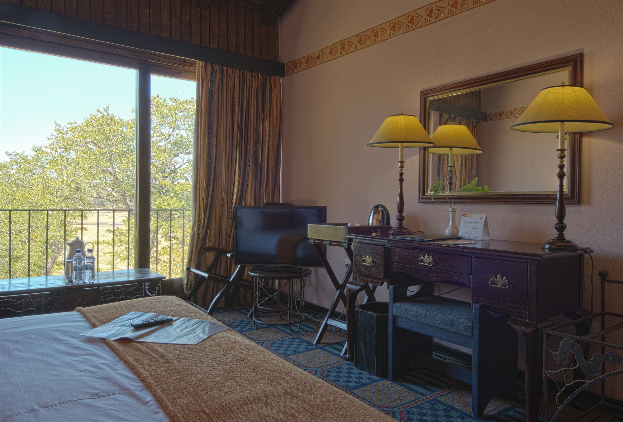 Hwange Safari Lodge Dete Exterior photo