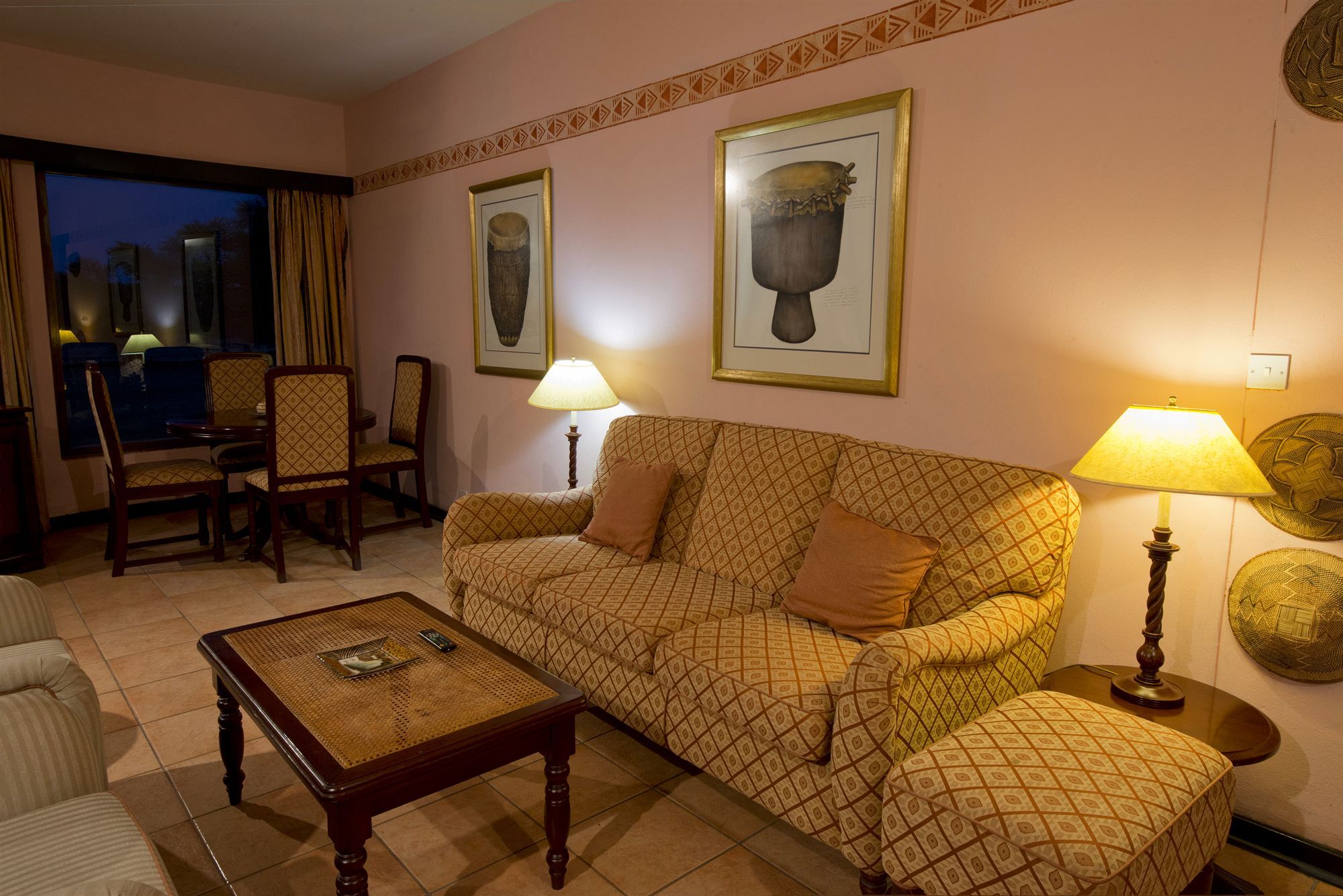 Hwange Safari Lodge Dete Exterior photo